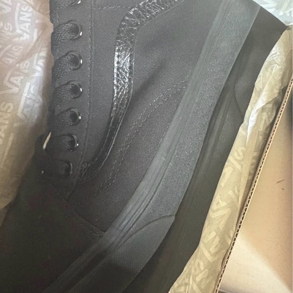 Vans Men's All-Black Sneakers